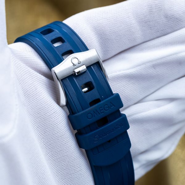 Omega Seamaster Diver 300m 210.22.42.20.03.002